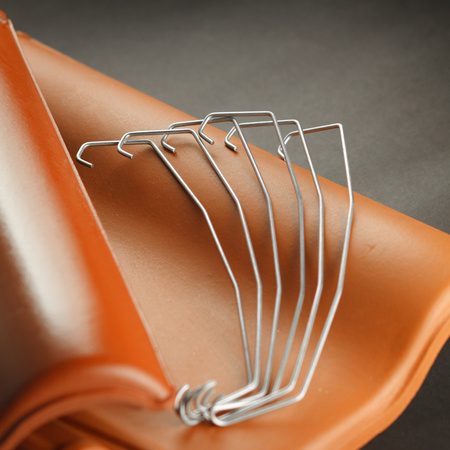 Spinka do dachówek betonowych i ceramicznych - typ J416