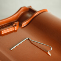 Spinka boczna do dachówek - typ Creaton